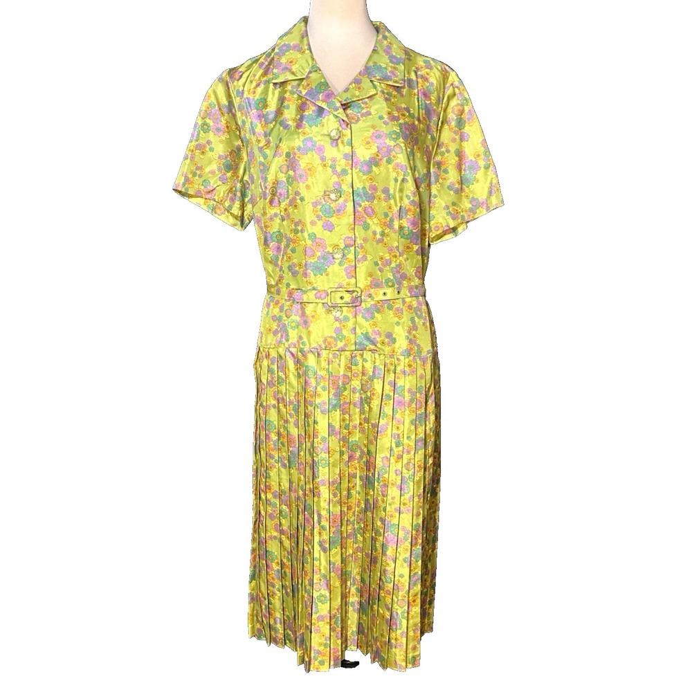 Vintage 1960s Vibrant Floral Fower Power Dress Classic Accordion Pleated Skirt